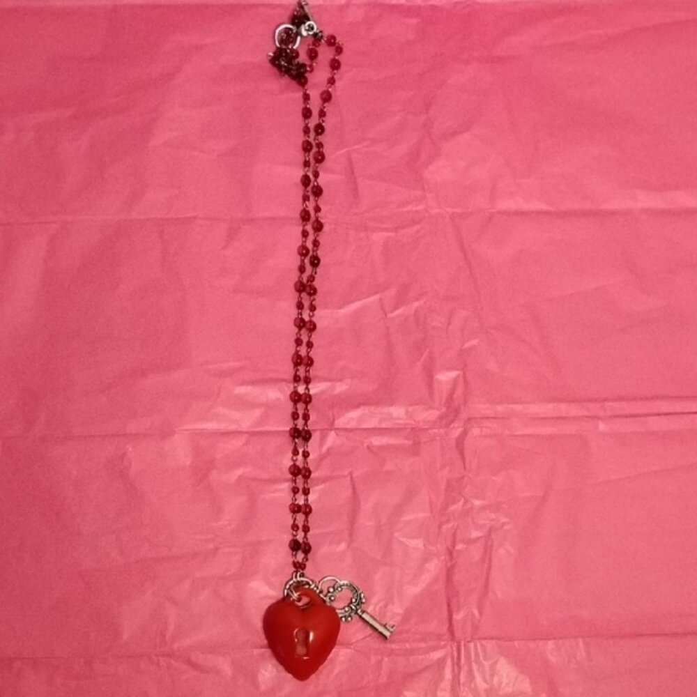 Vintage Classic Hardware Red Heart & Key Pendant Necklace